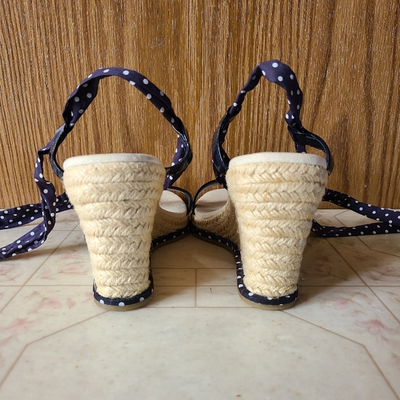 NWT Montego Bay Club Wraparound Espadrille Wedges Size 6 ♡ - Picture 4 of 6